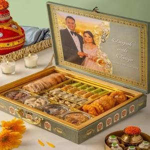 Luxury Family Celebration Sweet Hamper