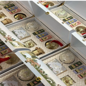 Premium Festive Gift Hamper